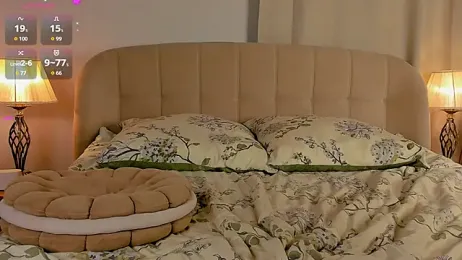 DominikaElis stripchat stream image