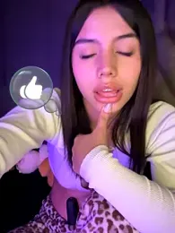Laura-Khalifa stripchat stream image, 22.12.2025 05:00
