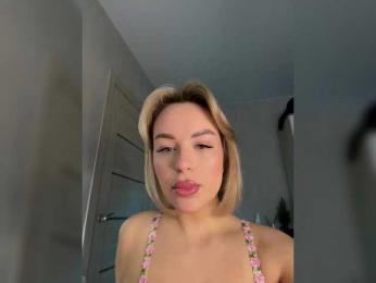 Mila-m bongacams stream image, 22.12.2025 10:10