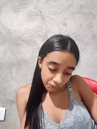 Zoe_Sweett18 stripchat stream image, 22.12.2025 18:10