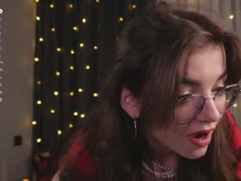 little_poetry chaturbate stream image