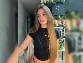 SweetyMia bongacams stream image