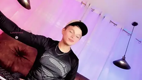 Tim_wolf stripchat stream image, 27.12.2025 20:30