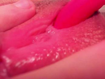 teeencute bongacams stream image