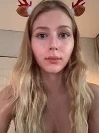 LunaRase stripchat stream image