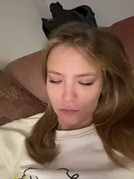 AnastasiaAniess stripchat stream image, 28.12.2025 15:30