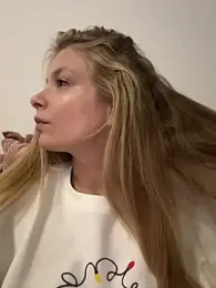 AnastasiaAniess stripchat stream image, 28.12.2025 15:30