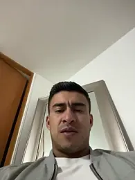 Chris_Clarck stripchat stream image, 29.12.2025 04:00