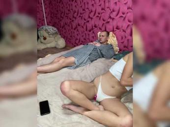 Queen-of-squirt bongacams stream image