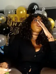 AmazonianMistress stripchat stream image