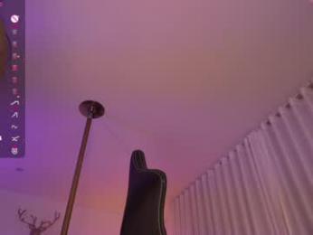 lau__1 chaturbate stream image, 01.01.2026 23:30