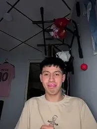 Stiven_017 stripchat stream image