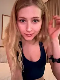 LunaRase stripchat stream image