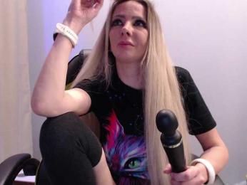 blondalina bongacams stream image