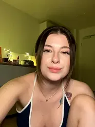 Mia-Minou stripchat stream image, 04.01.2026 21:00