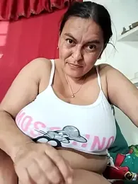 Horny-Mommy-Dirty stripchat stream image