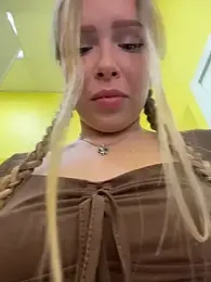 Liza_risky stripchat stream image