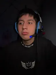 Stiven_017 stripchat stream image