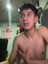 Stiven_017 stripchat stream image