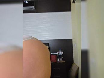 FLUFFY_BEAUTY bongacams stream image