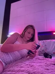 AnastasiaAniess stripchat stream image, 12.01.2026 18:40