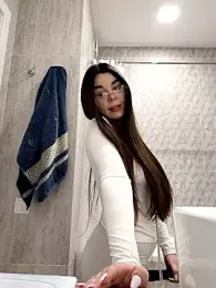 caressyourself stripchat stream image, 13.01.2026 18:30