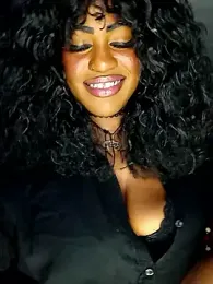 AmazonianMistress stripchat stream image