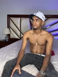 AaronCruz_ stripchat stream image