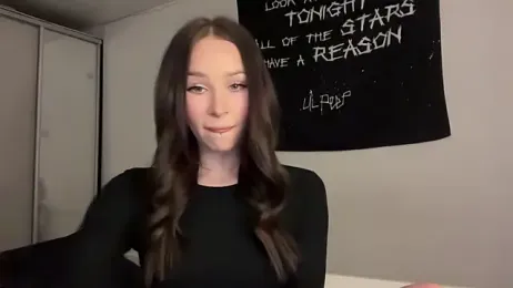 ur_molly stripchat stream image