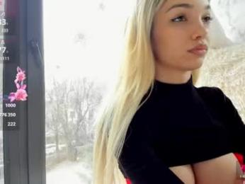 sassyt33n chaturbate stream image