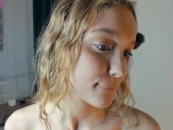 alicemelison chaturbate stream image, 19.01.2026 08:10