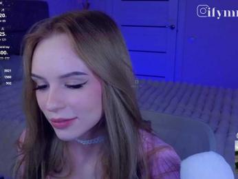 fymryn bongacams stream image