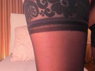 daphne-walton camsoda stream image