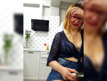 Pink-Lips bongacams stream image