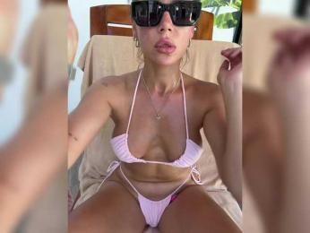 -CandyViki- bongacams stream image