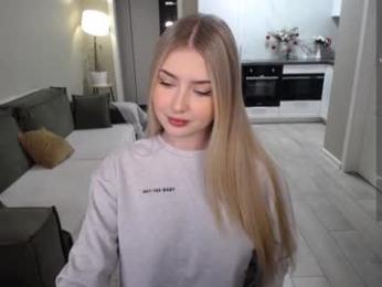 cute18cute chaturbate stream image