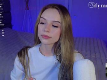 fymryn bongacams stream image