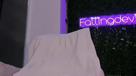 realhotfallingdevil stripchat stream image