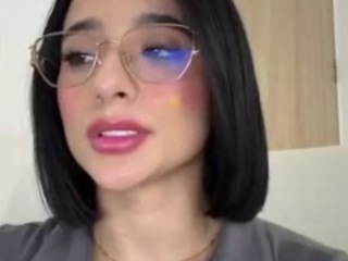 kiraalopez camsoda stream image