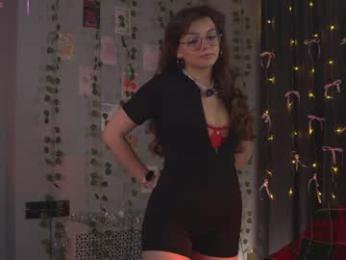 little_poetry chaturbate stream image