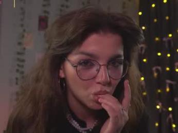 little_poetry chaturbate stream image