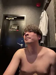 yuuki8910 stripchat stream image