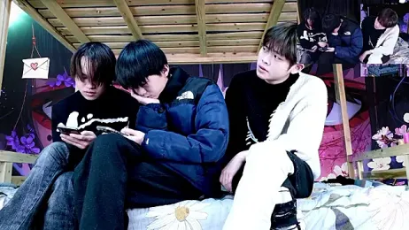 xiaohuangren01 stripchat stream image