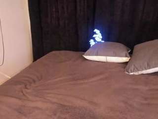 rhondavines camsoda stream image