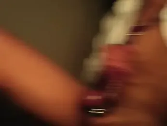 mierllanos stripchat stream image