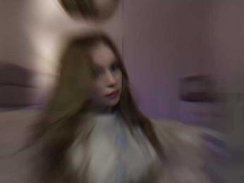 fymryn bongacams stream image