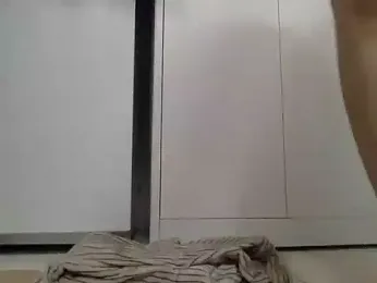 Mia_8 stripchat stream image