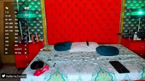 VallerieJones stripchat stream image