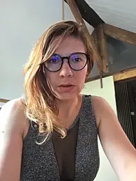 Lina_lou4 stripchat stream image