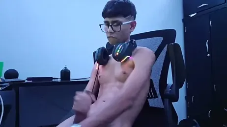 ElverCol stripchat stream image